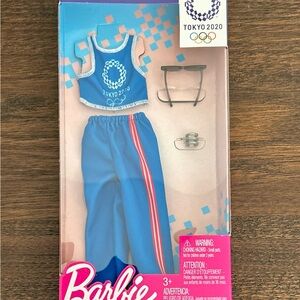 💕**NEW** BARBIE MATTEL Tokyo 2020 Blue Athletic Fashion Pack Doll Outfit💕